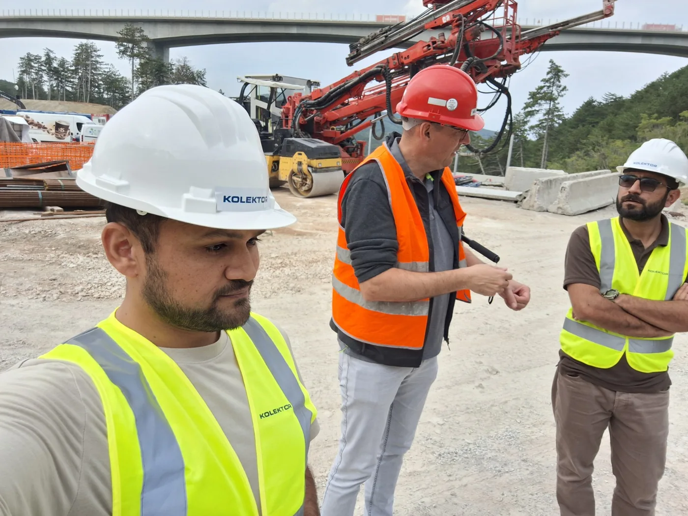 Site coordination with the Kolektor team at 2TDK